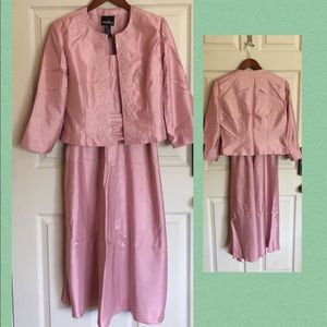 2 Piece Petite Pink Special Occasions Dress Excellent Condition💖
